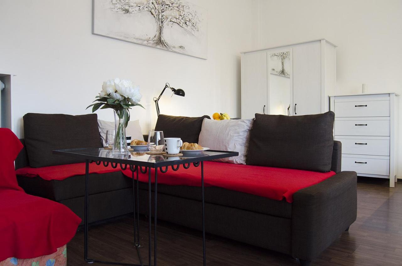 With A View Of Ban Jelacic Square Apartment Zagreb